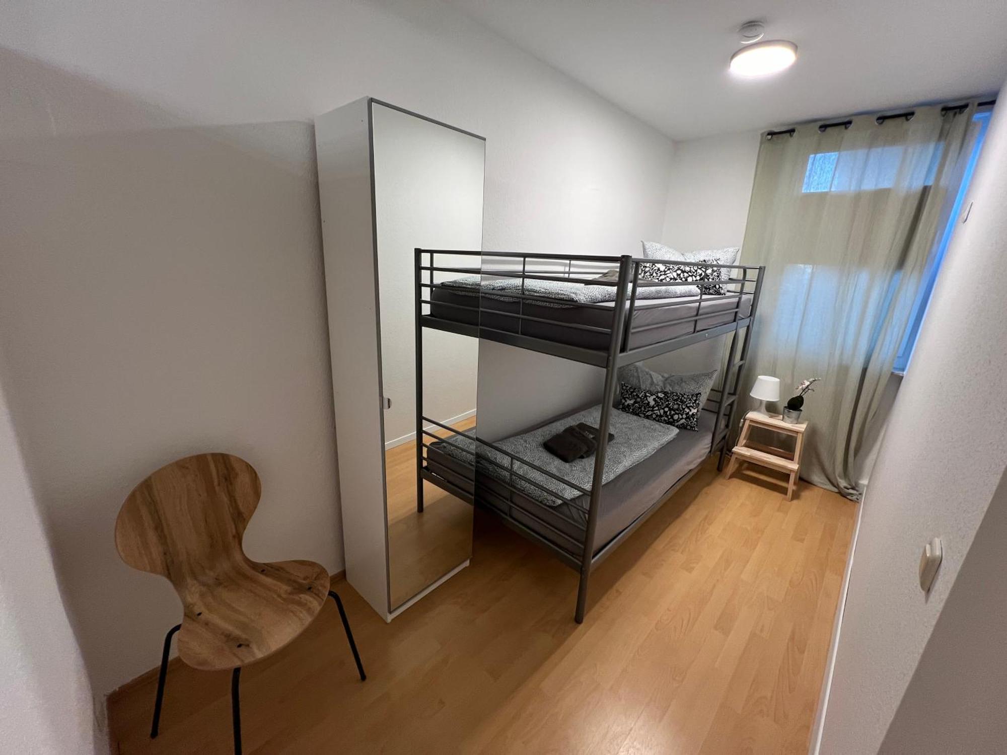 Apartment Humboldt 3 Schlafzimmer,Wifi, Netflix Parken, Terrasse, Klimatisiert, Naehe Zentrum เยนา ภายนอก รูปภาพ