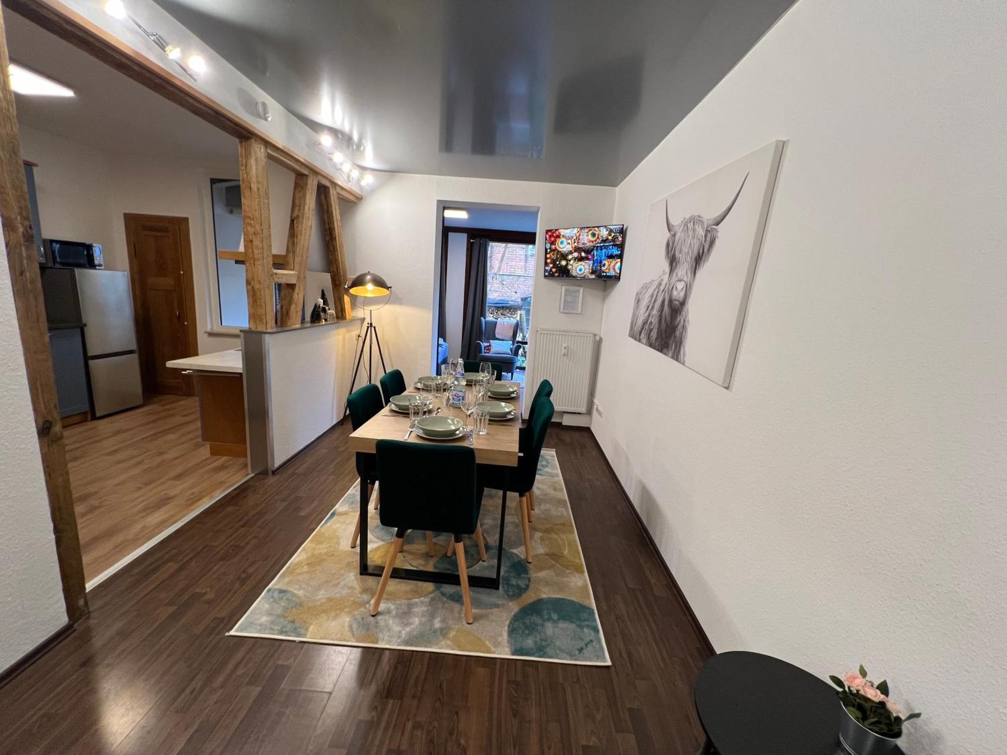 Apartment Humboldt 3 Schlafzimmer,Wifi, Netflix Parken, Terrasse, Klimatisiert, Naehe Zentrum เยนา ภายนอก รูปภาพ