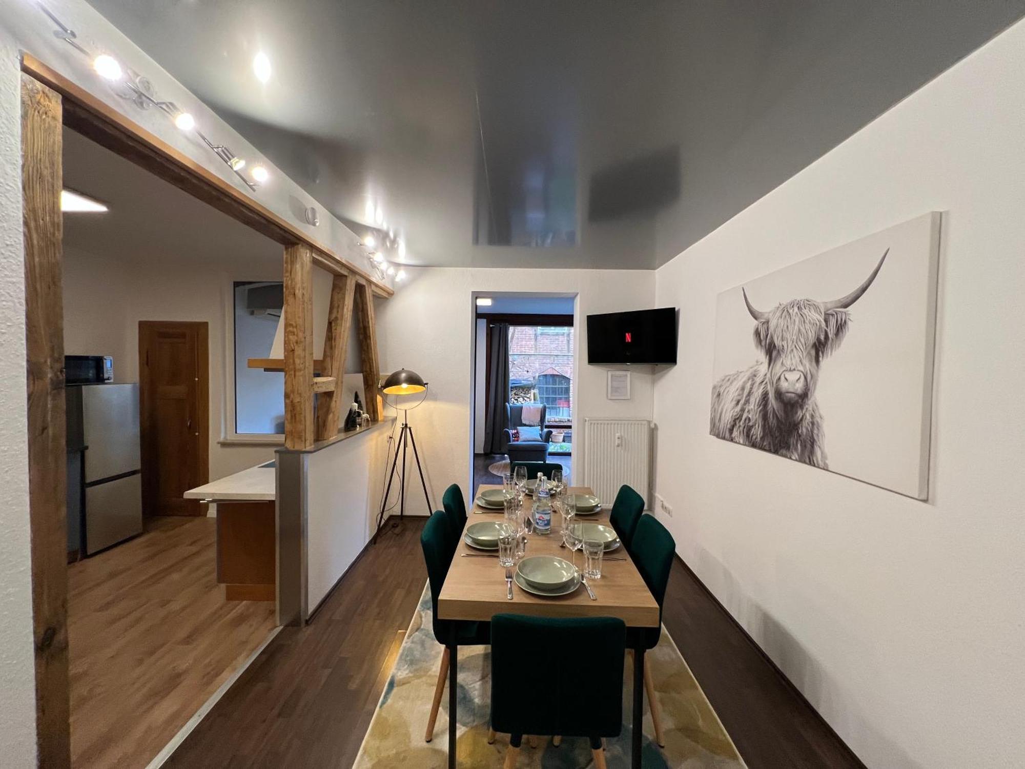 Apartment Humboldt 3 Schlafzimmer,Wifi, Netflix Parken, Terrasse, Klimatisiert, Naehe Zentrum เยนา ภายนอก รูปภาพ